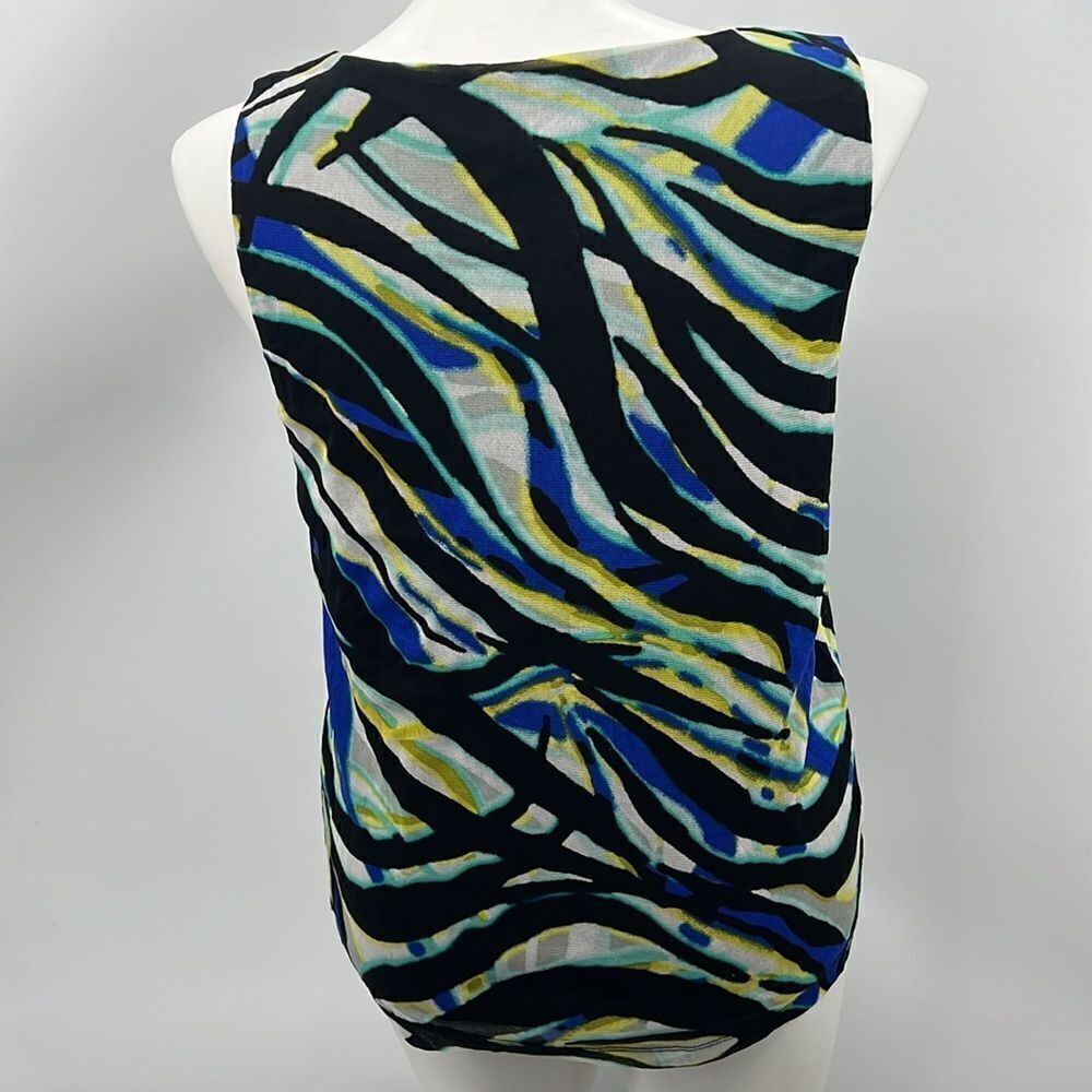 212 Collection pleated neckline mesh sleeveless top - Picture 4 of 4